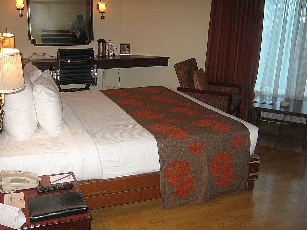 The Pride Hotel Nagpur Deluxe Room 9