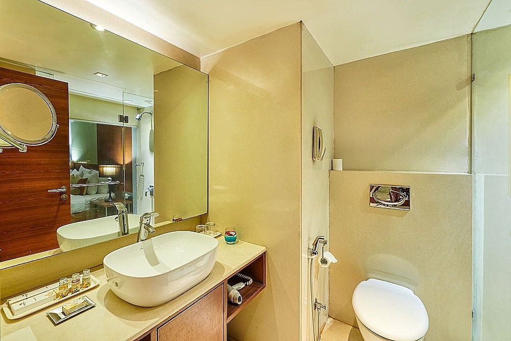 The Pride Hotel Nagpur Deluxe Room 10