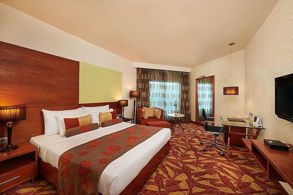The Pride Hotel Nagpur Deluxe Room 6