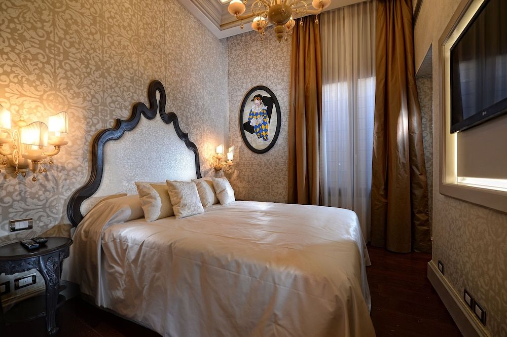 Palazzetto Madonna Superior Room 4