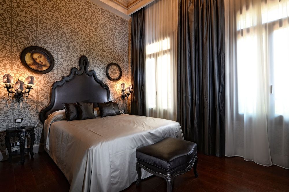 undefined Palazzetto Madonna 3