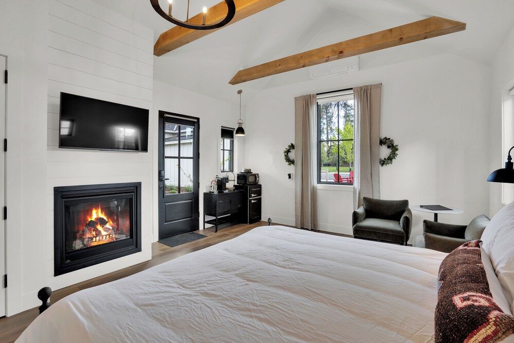 The Scout Boutique Cottages Cottage 2 2