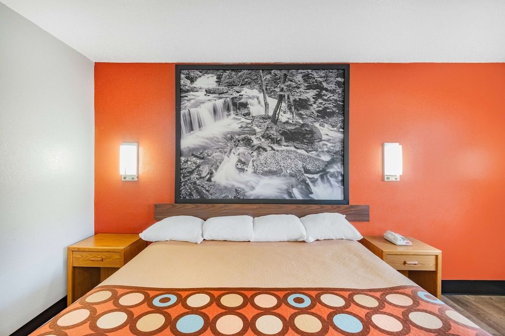Room, 1 King Bed, Non Smoking