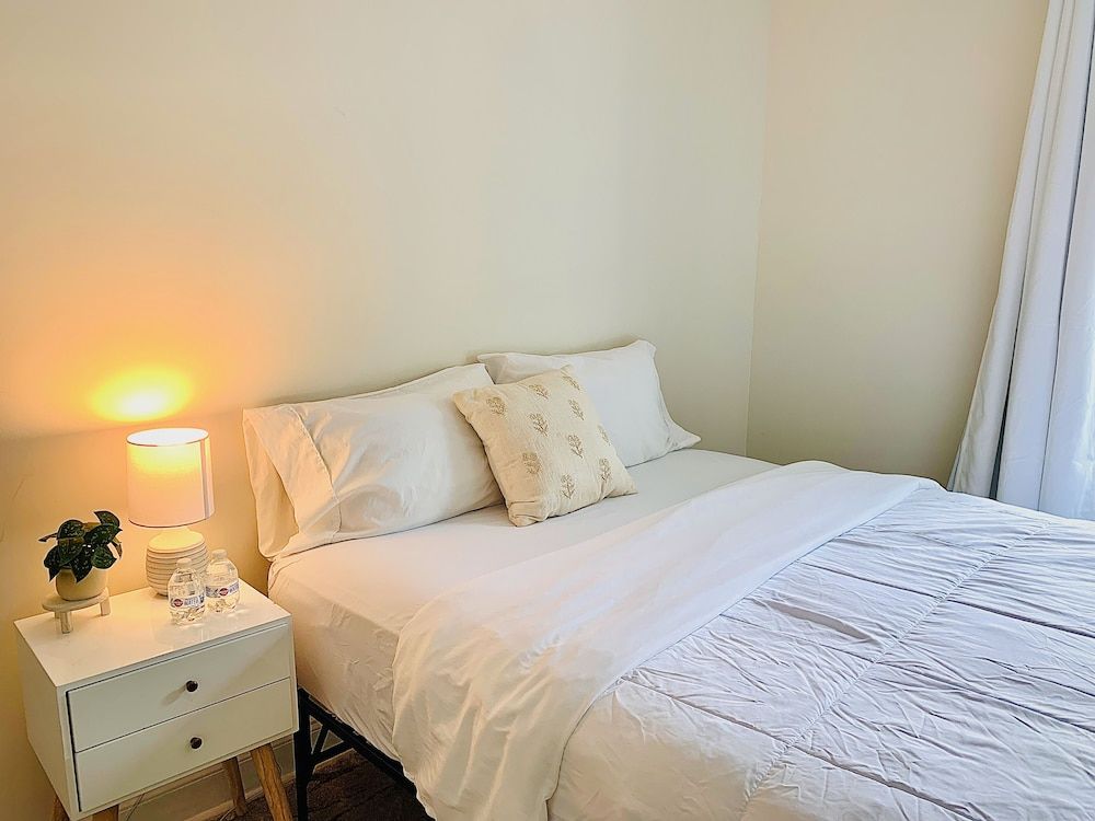 Room, 2 Queen Beds, Non Smoking (1)
