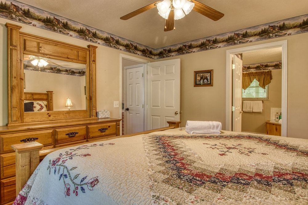 Panoramic Cabin