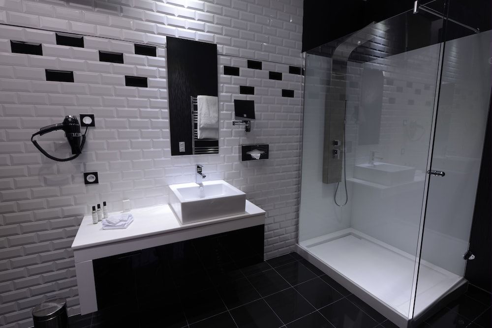 Art Hôtel Rochecorbon Double Room, Annex Building 7