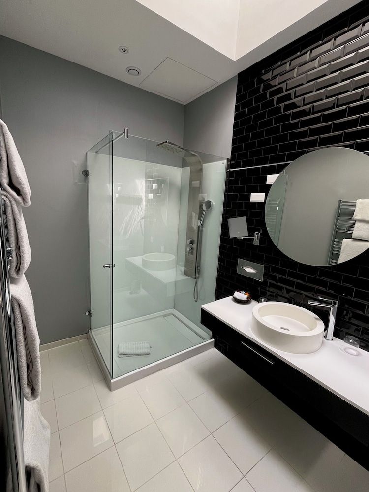 Art Hôtel Rochecorbon Double Room, Annex Building 8