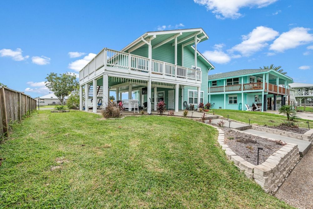 Bearfoot Bungalow