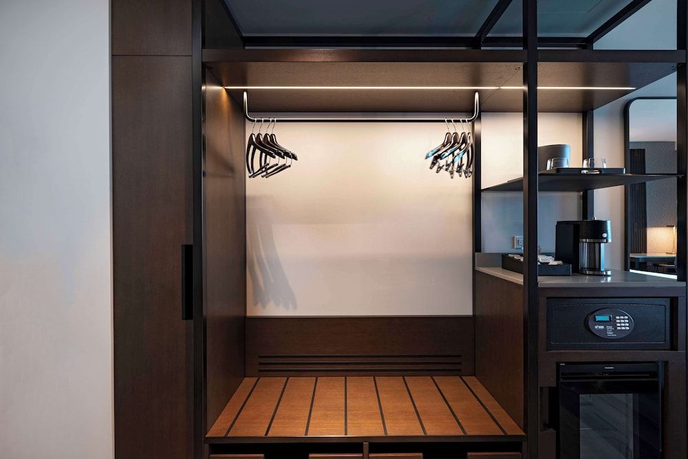 Room, 1 King Bed