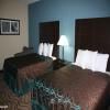 La Plaza Inn & Suites