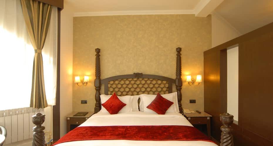 Arif Castles Hotel Deluxe Suite Room 3