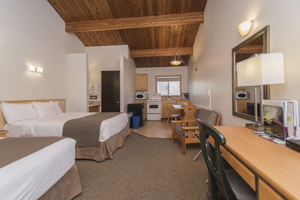 Room - 2 Double, Mountain View, Kitchen