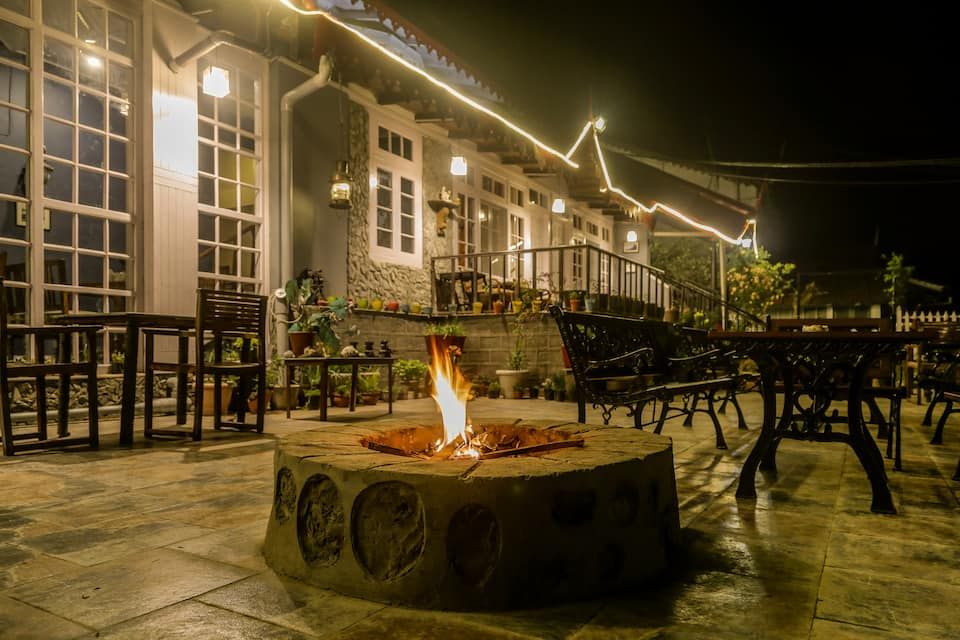 undefined Swiss Cottage (In-house Parking) 4