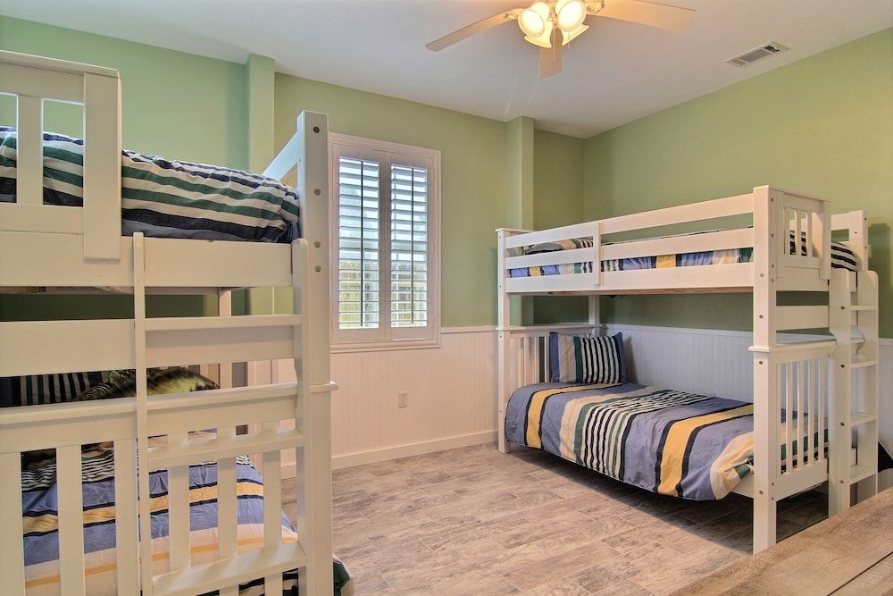 House, Multiple Beds, 4 Bedroom, Balcony