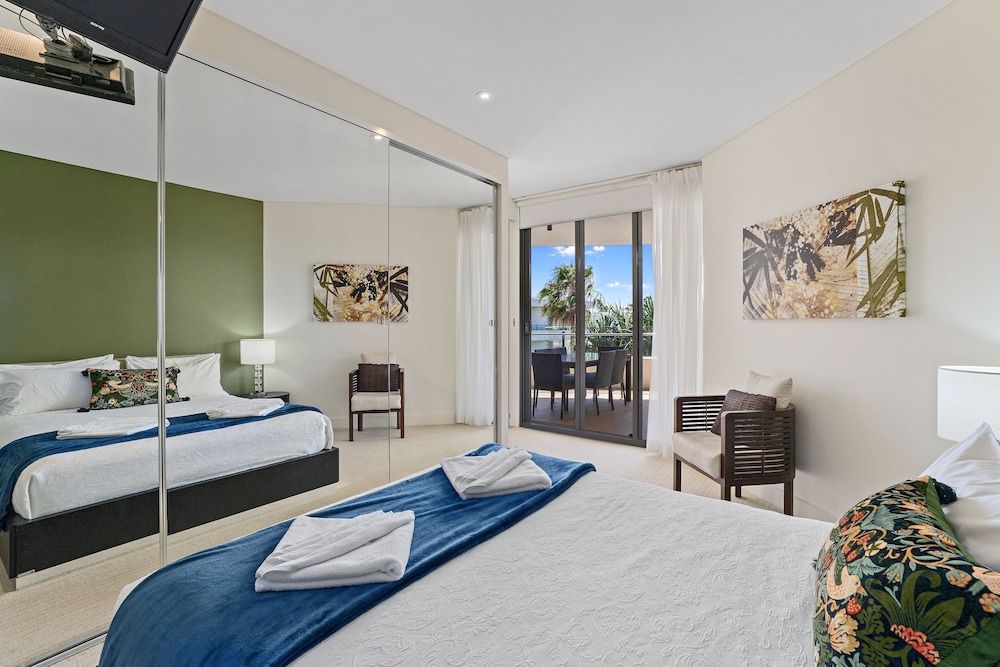 Cotton Beach Resort - Tweed Coast Holidays Executive Apartment, Terrace 3