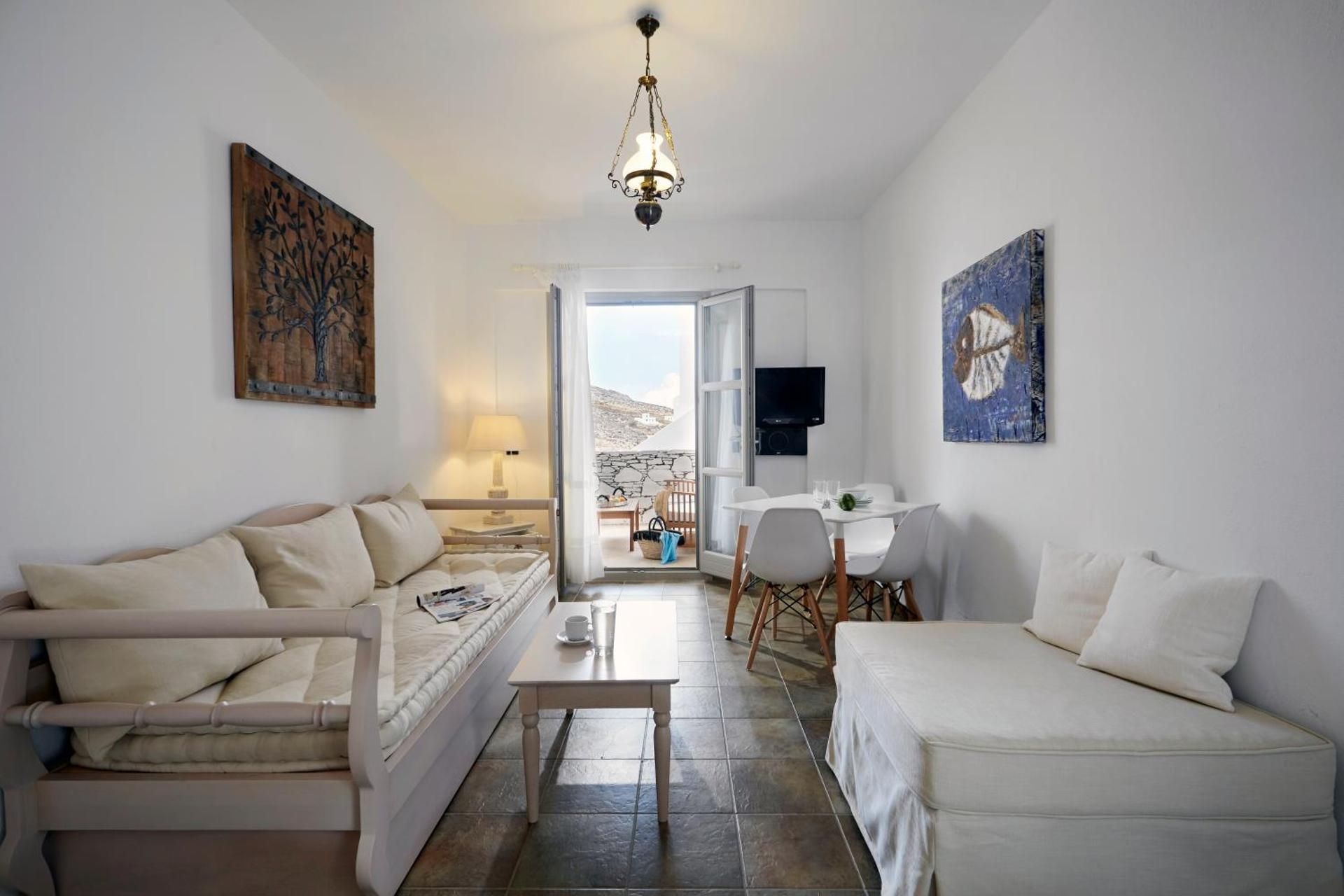 Superior Suite with Sea View & Private Outdoor Air Jetted Tub