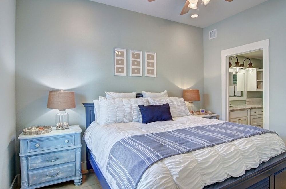 Apartment (2 Bedrooms)