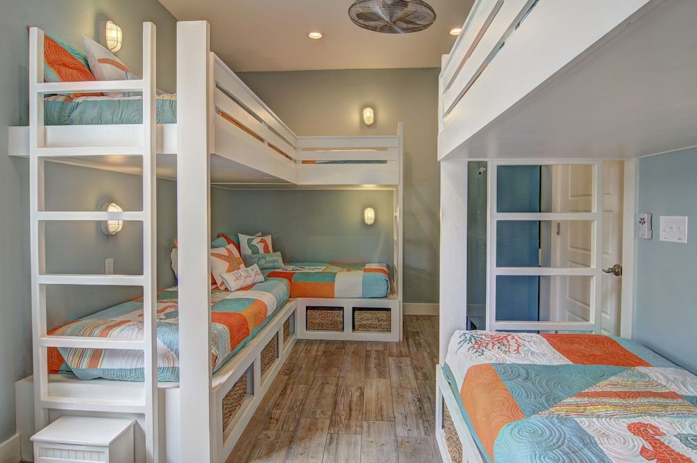 Apartment (3 Bedrooms)