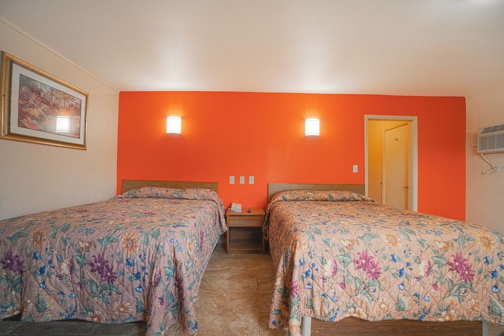 Room, 2 Queen Beds