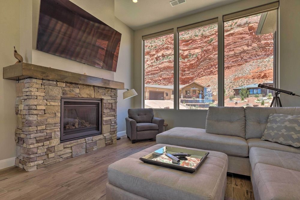 undefined Stunning Kanab Home - Amazing Red Rock Views! 8