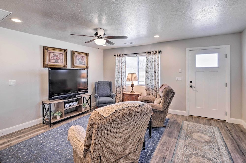 undefined Central Kanab Apartment w/ Updated Interior! 10