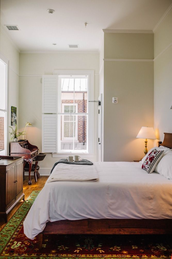 Signature Room