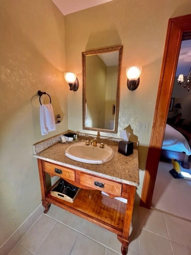 The Beautiful Large Suite 304