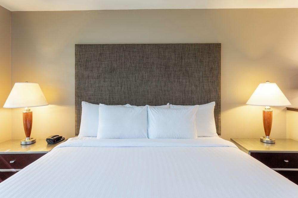 Room, 1 King Bed (2nd Floor)