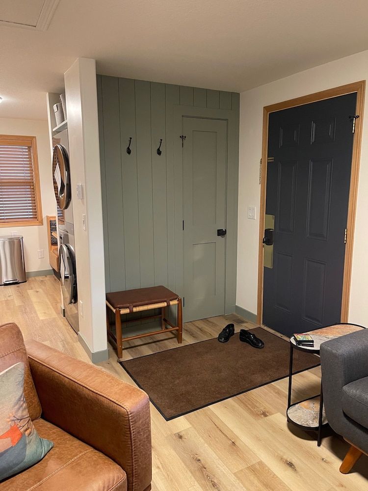 Pinedale Cozy Cabins Cabin 16