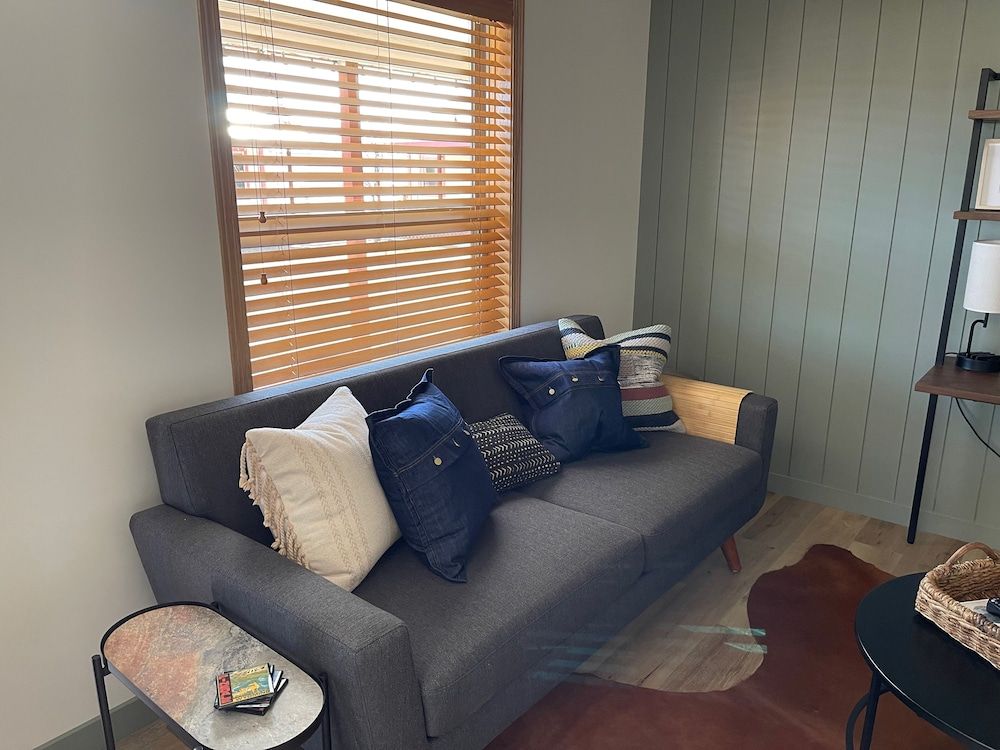 Pinedale Cozy Cabins Cabin 19