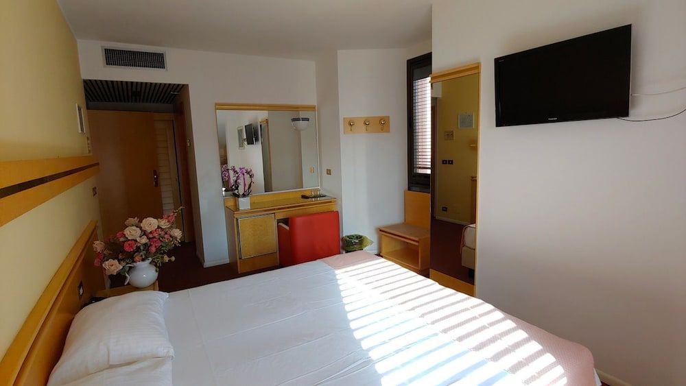 Double Room, Balcony
