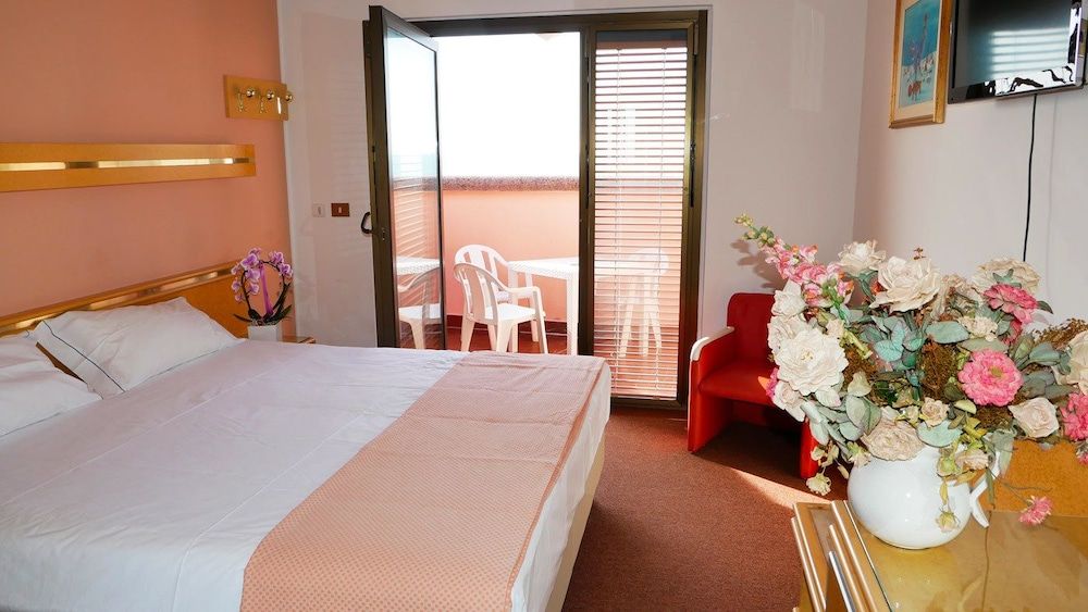 Double Room, Balcony, Sea View