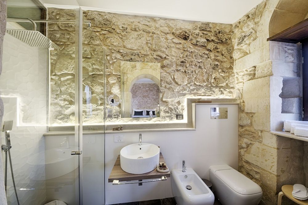 Centosedici Rooms Deluxe Double Room, Balcony 4