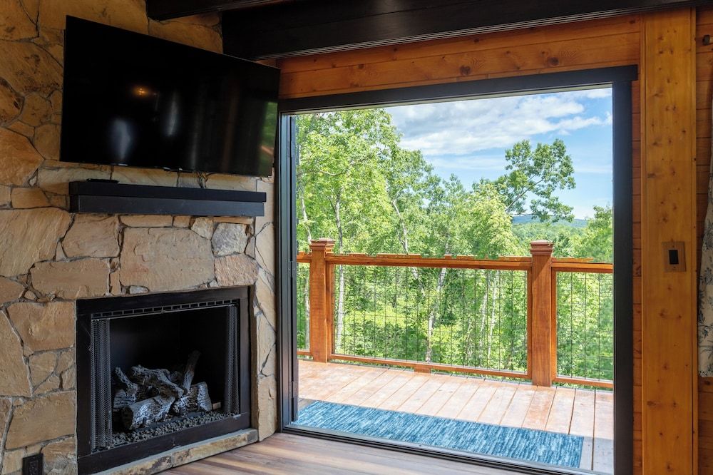 Romantic Cabin