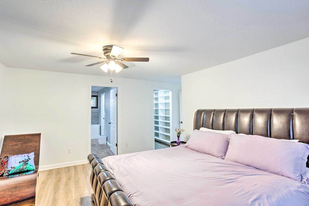 House (4 Bedrooms)