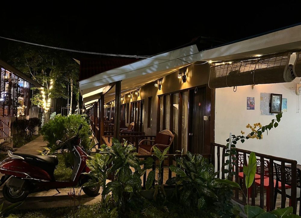 undefined The Aroma Resort 6