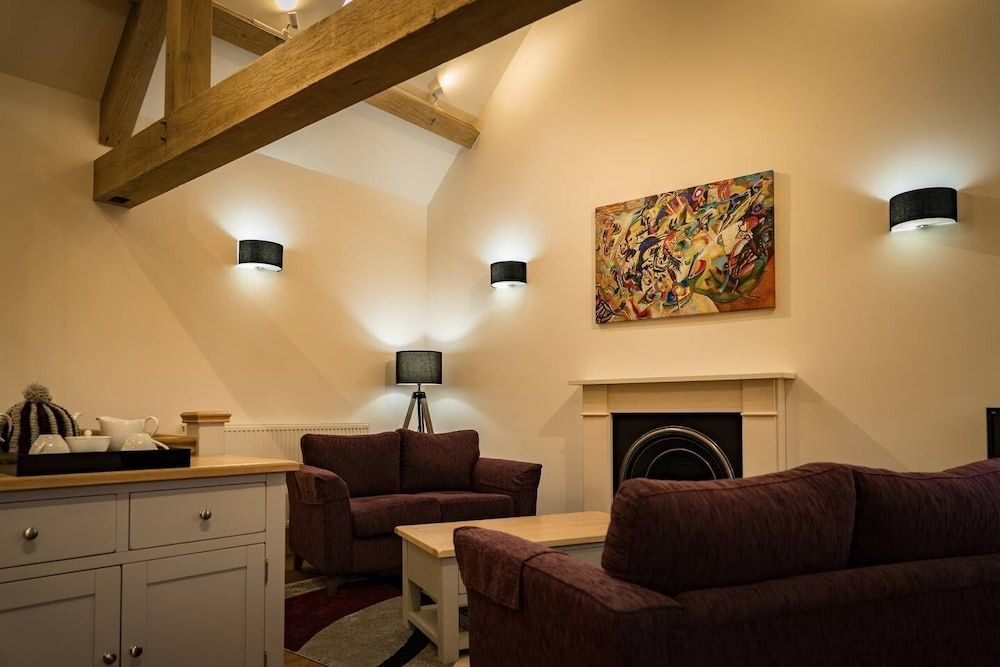 House (1 Bedroom)