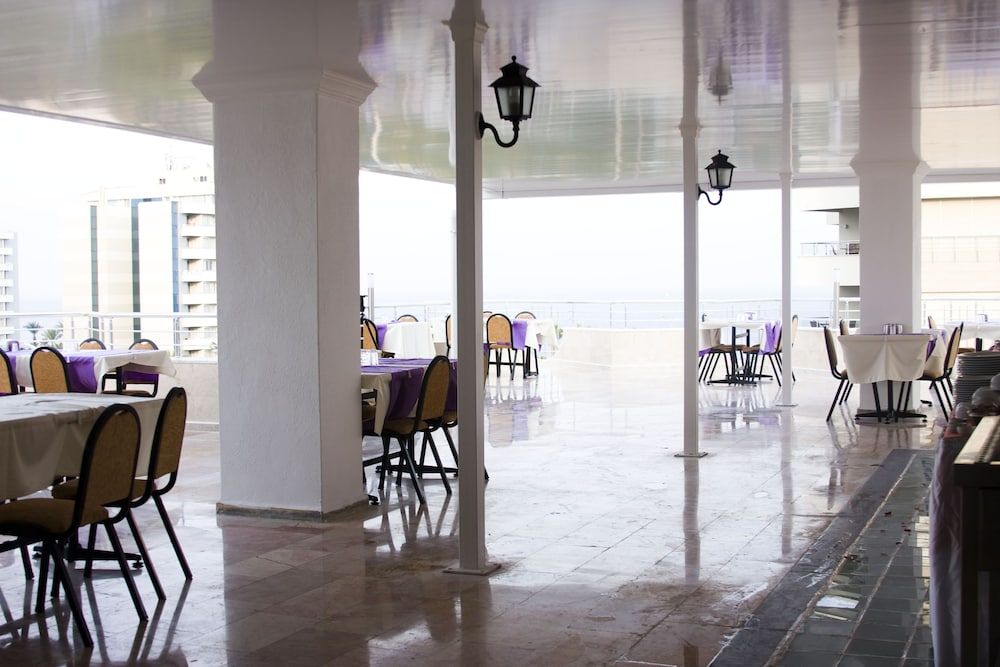 undefined Zel Hotel 10