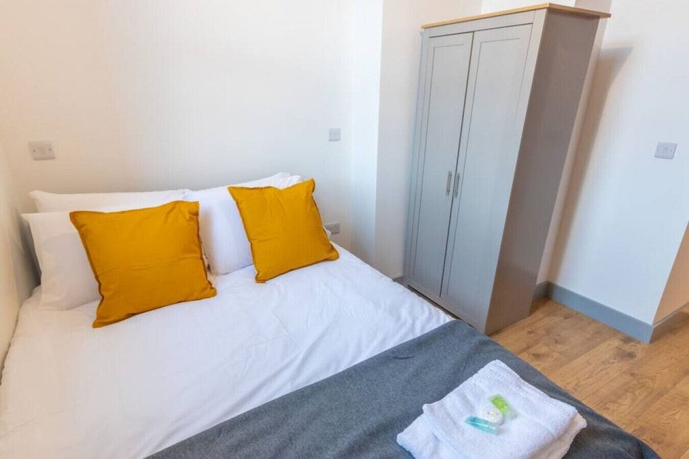 Junior Apartment