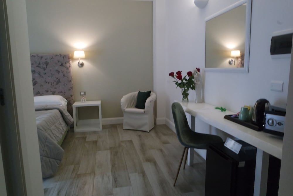 Hotel Pompei Be Green Standard Double or Twin Room, Accessible, Balcony 6