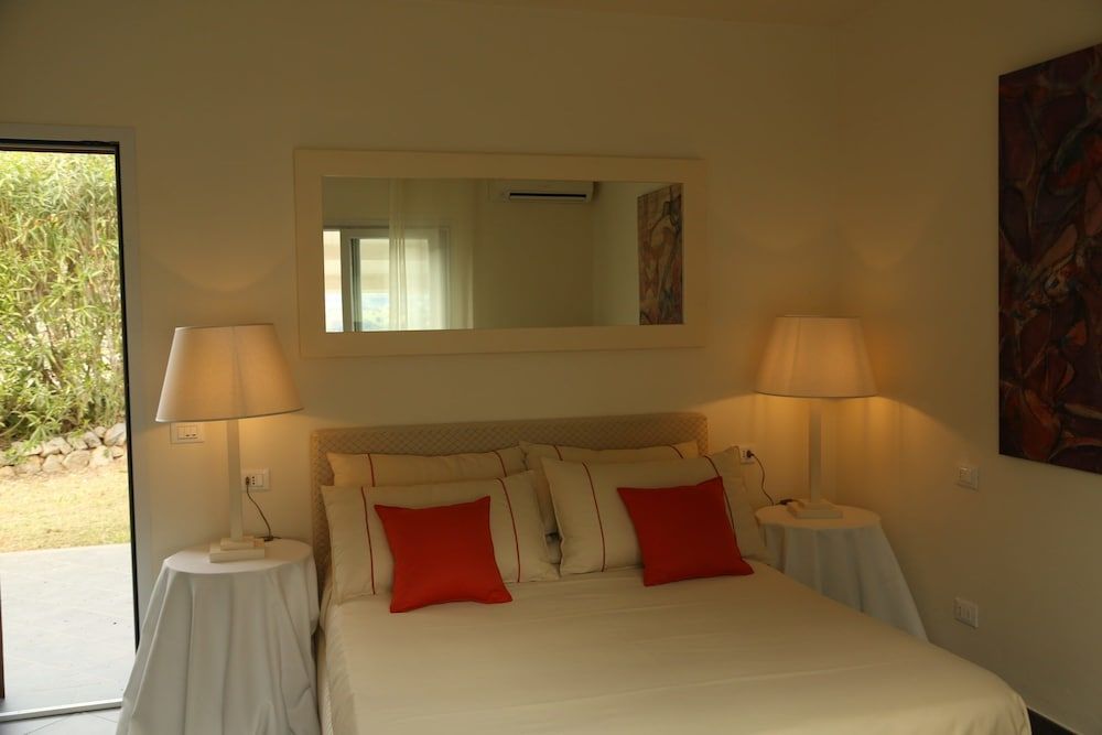 Suite, Sea View