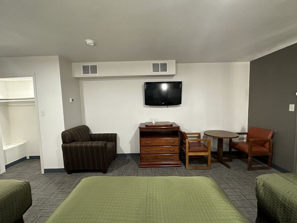 Llano Motel Deluxe Double or Twin Room, Non Smoking, Kitchenette 4