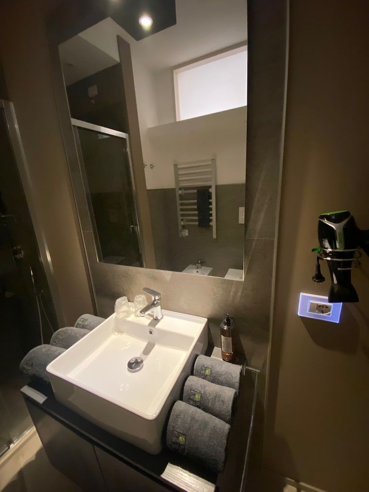 Home3 bed Comfort Townhome, Ground Floor 24