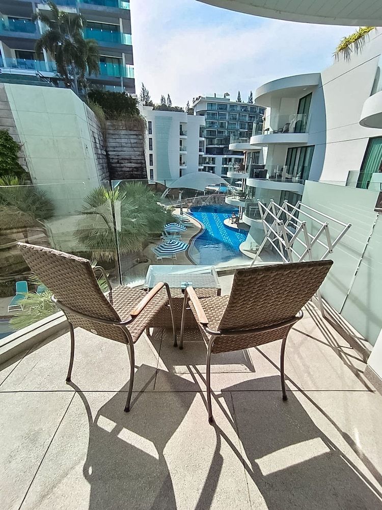 undefined Absolute Twin Sands Resort & Spa 5