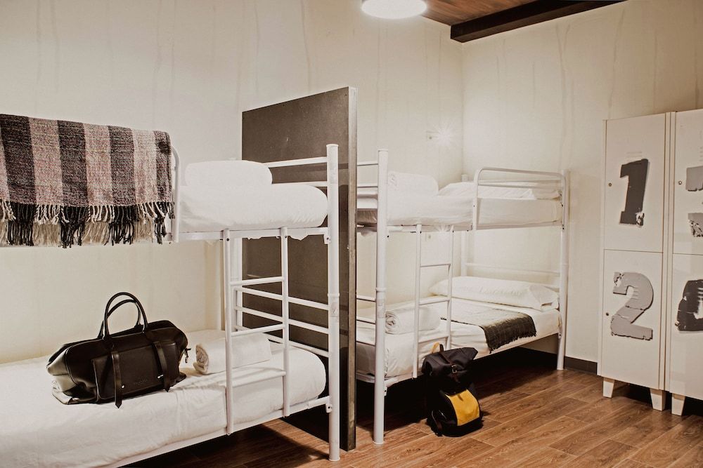 undefined room00 Ventura Hostel 10