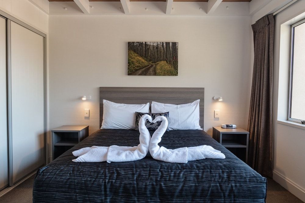 Turner Heights Townhouses Standard Apartment, 2 Bedrooms (1) 4