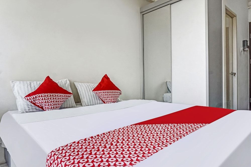 OYO 91045 Tower Mahakam By Toha Room