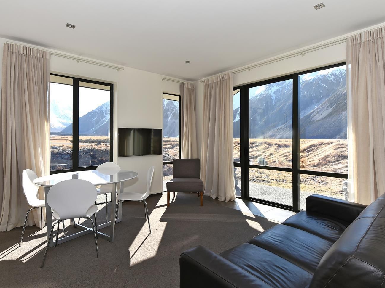 2-Bedroom Apartment for 5 People
