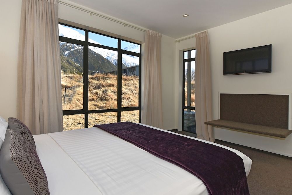 Two Bedroom Apartment (5)
