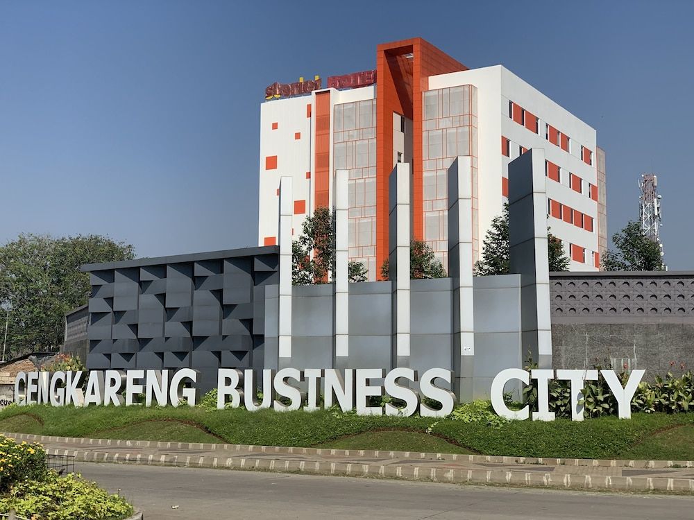 undefined Starlet Hotel Jakarta Airport 4